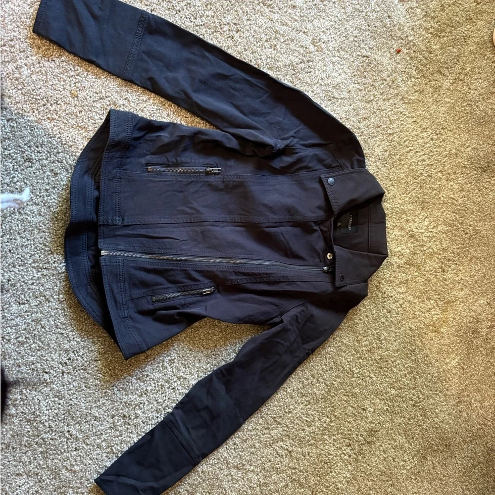 Like new😎Liverpool Women's Black Leather Jacket - Picture 2 of 6